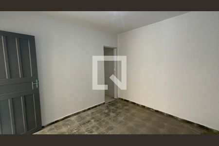 Quarto de casa para alugar com 1 quarto, 16m² em St. Central, Goiânia