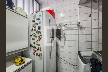 Apartamento para alugar com 52m², 2 quartos e 1 vaga Apartamento para alugar com 52m², 2 quartos e 1 vagaCozinha e Área de Serviço