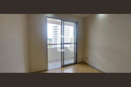 Sala de apartamento para alugar com 2 quartos, 50m² em Jardim Santa Cristina, Santo André