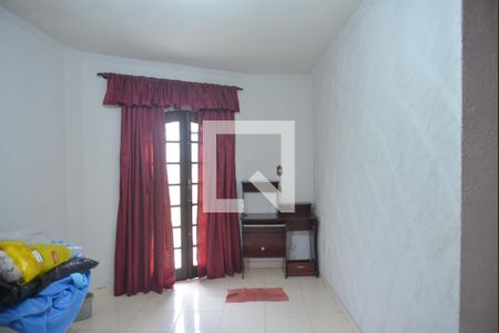 Sala de casa à venda com 4 quartos, 196m² em Vila Bela Vista, Santo André