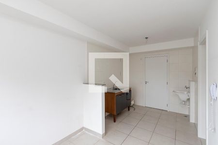 Sala/ Cozinha de apartamento à venda com 1 quarto, 27m² em Jardim Mirante, São Paulo