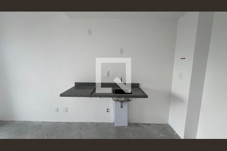 Sala/cozinha de kitnet/studio à venda com 1 quarto, 30m² em Pinheiros, São Paulo