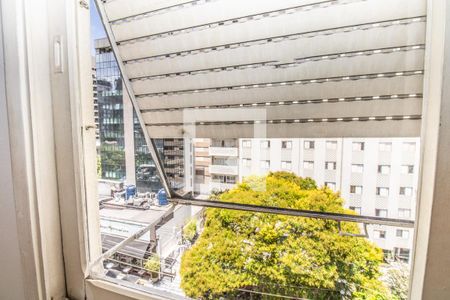 Suite, vista  de apartamento à venda com 4 quartos, 123m² em Itaim Bibi, São Paulo