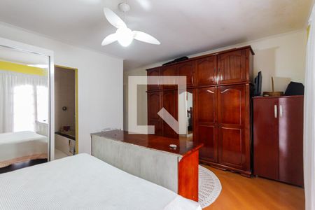 Suíte de casa à venda com 3 quartos, 240m² em Utinga, Santo André