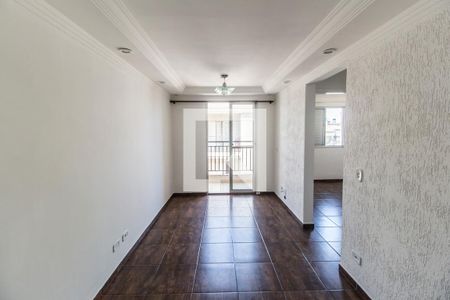 Sala de apartamento para alugar com 3 quartos, 68m² em Parque Roseira, Carapicuíba