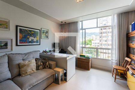 Sala de apartamento à venda com 2 quartos, 107m² em Grajaú, Rio de Janeiro