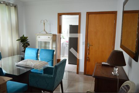 Sala de apartamento à venda com 2 quartos, 64m² em Cabral, Contagem