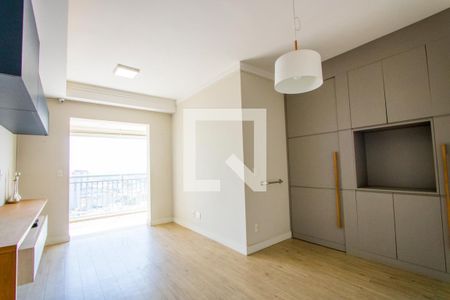 Apartamento à venda com 65m², 2 quartos e 2 vagasSala