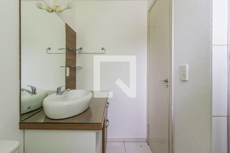 Banheiro de apartamento à venda com 1 quarto, 46m² em Agronomia, Porto Alegre