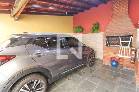 Casa à venda com 152m², 3 quartos e 5 vagas Casa à venda com 152m², 3 quartos e 5 vagasGaragem