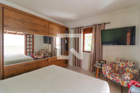 Casa à venda com 152m², 3 quartos e 5 vagas Casa à venda com 152m², 3 quartos e 5 vagasSuíte