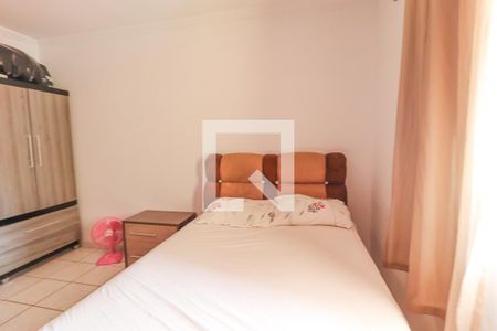 Casa à venda com 152m², 3 quartos e 5 vagas Casa à venda com 152m², 3 quartos e 5 vagasQuarto 1