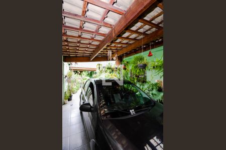 Casa à venda com 150m², 2 quartos e 2 vagas Casa à venda com 150m², 2 quartos e 2 vagasÁrea externa