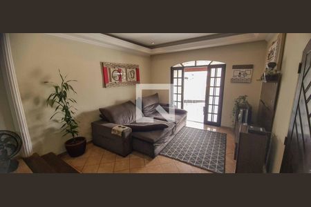 Sala de casa à venda com 3 quartos, 285m² em Jaguaribe, Osasco