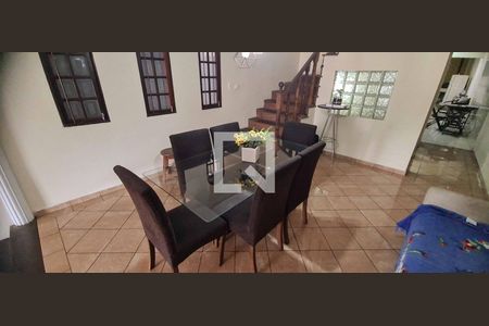 Sala de casa à venda com 3 quartos, 285m² em Jaguaribe, Osasco