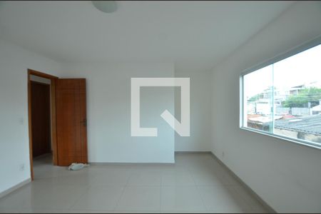 Quarto 1 de casa de condomínio para alugar com 2 quartos, 80m² em Marechal Hermes, Rio de Janeiro