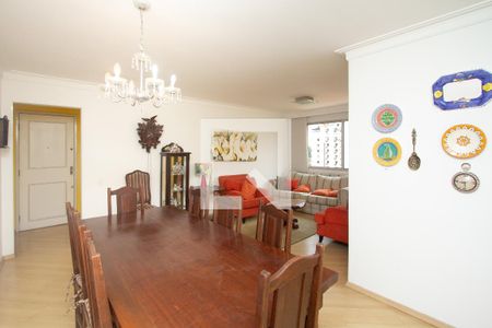 Sala de apartamento para alugar com 3 quartos, 102m² em Moema, São Paulo
