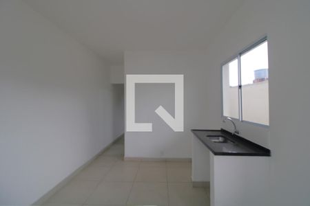 Cozinha de kitnet/studio para alugar com 1 quarto, 31m² em Jardim Alfredo, São Paulo