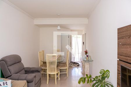 sala de casa de condomínio para alugar com 3 quartos, 94m² em Vila Pierina, São Paulo