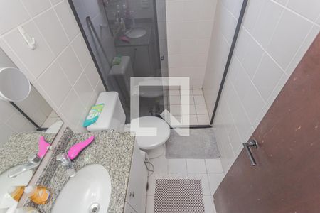 Banheiro de apartamento à venda com 2 quartos, 54m² em Vila Nair, São Paulo