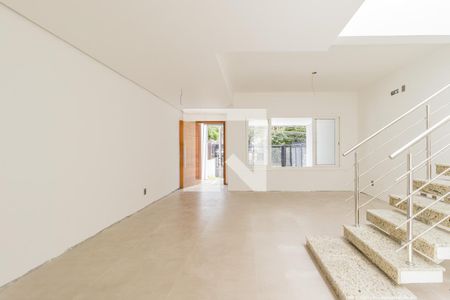 Sala de casa à venda com 3 quartos, 140m² em Chácara das Pedras, Porto Alegre