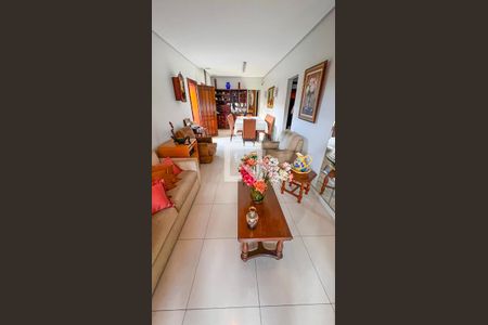 Sala de casa à venda com 3 quartos, 360m² em Renascença, Belo Horizonte