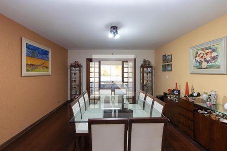 Sala de Estar de casa para alugar com 3 quartos, 360m² em Vila Albertina, São Paulo