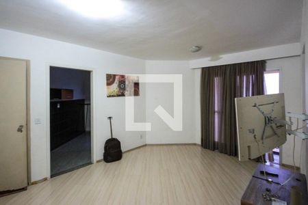 Sala de apartamento à venda com 3 quartos, 72m² em Sítio Pinheirinho, São Paulo