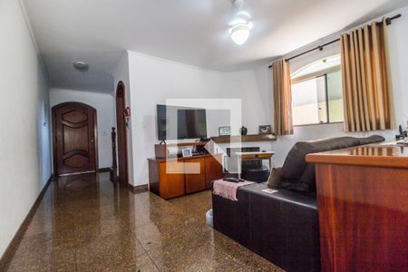 Sala de TV de casa de condomínio à venda com 4 quartos, 360m² em Alphaville, Santana de Parnaíba