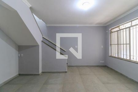 Sala de casa de condomínio para alugar com 2 quartos, 170m² em Santo Amaro, São Paulo