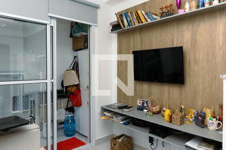 Sala de apartamento à venda com 1 quarto, 34m² em Vila Penteado, São Paulo