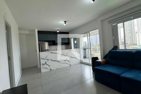 Sala de apartamento para alugar com 1 quarto, 55m² em Alphaville Empresarial, Barueri