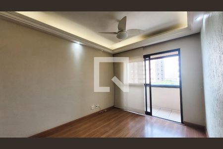 SALA de apartamento à venda com 3 quartos, 77m² em Vila João Jorge, Campinas
