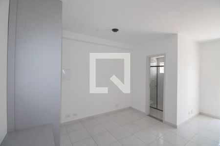 Quarto / Cozinha de kitnet/studio para alugar com 1 quarto, 34m² em Vila Formosa, São Paulo