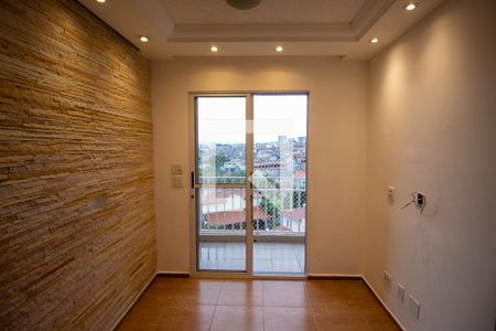 Sala de apartamento para alugar com 2 quartos, 50m² em Jardim São Miguel, Ferraz de Vasconcelos