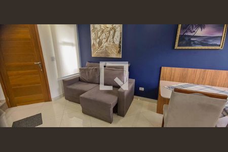 Casa à venda com 78m², 2 quartos e 2 vagas Casa à venda com 78m², 2 quartos e 2 vagasSala