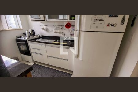 Casa à venda com 78m², 2 quartos e 2 vagas Casa à venda com 78m², 2 quartos e 2 vagasCozinha