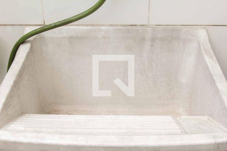 Casa à venda com 78m², 2 quartos e 2 vagas Casa à venda com 78m², 2 quartos e 2 vagasÁrea de serviço