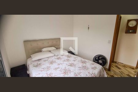 Casa à venda com 78m², 2 quartos e 2 vagas Casa à venda com 78m², 2 quartos e 2 vagasQuarto 1