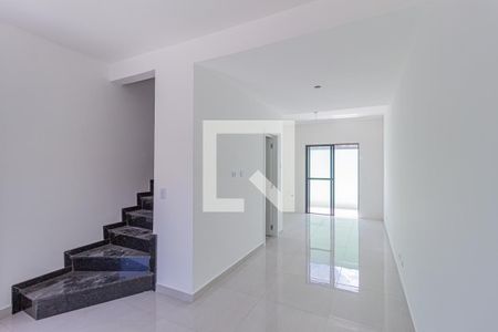 Sala de casa de condomínio à venda com 2 quartos, 57m² em Bela Vista, Osasco