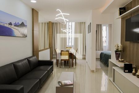 Sala  de apartamento à venda com 3 quartos, 132m² em Copacabana, Rio de Janeiro