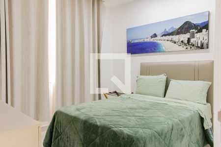 Quarto 1 de apartamento à venda com 4 quartos, 100m² em Copacabana, Rio de Janeiro