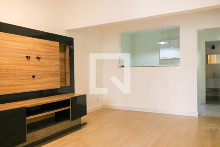 Sala de casa de condomínio para alugar com 2 quartos, 90m² em Méier, Rio de Janeiro