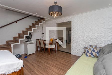 Sala de casa para alugar com 5 quartos, 225m² em Piraporinha, Diadema