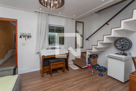 Sala de casa à venda com 5 quartos, 225m² em Piraporinha, Diadema