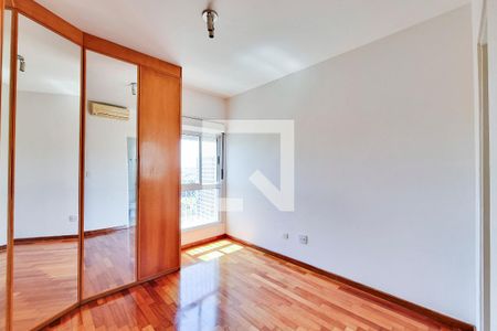 Suíte 1 de apartamento para alugar com 4 quartos, 297m² em Parque Residencial Aquarius, São José dos Campos