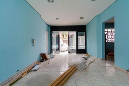 Sala de casa para alugar com 2 quartos, 199m² em Penha de França, São Paulo