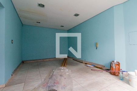 Sala de casa para alugar com 2 quartos, 199m² em Penha de França, São Paulo