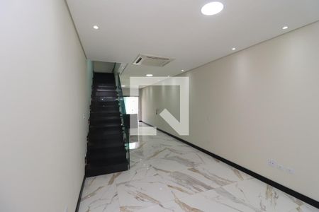 Sala de TV de casa à venda com 3 quartos, 187m² em Vila Carrao, São Paulo