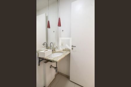 Lavabo de apartamento à venda com 3 quartos, 132m² em Vila Prudente, São Paulo